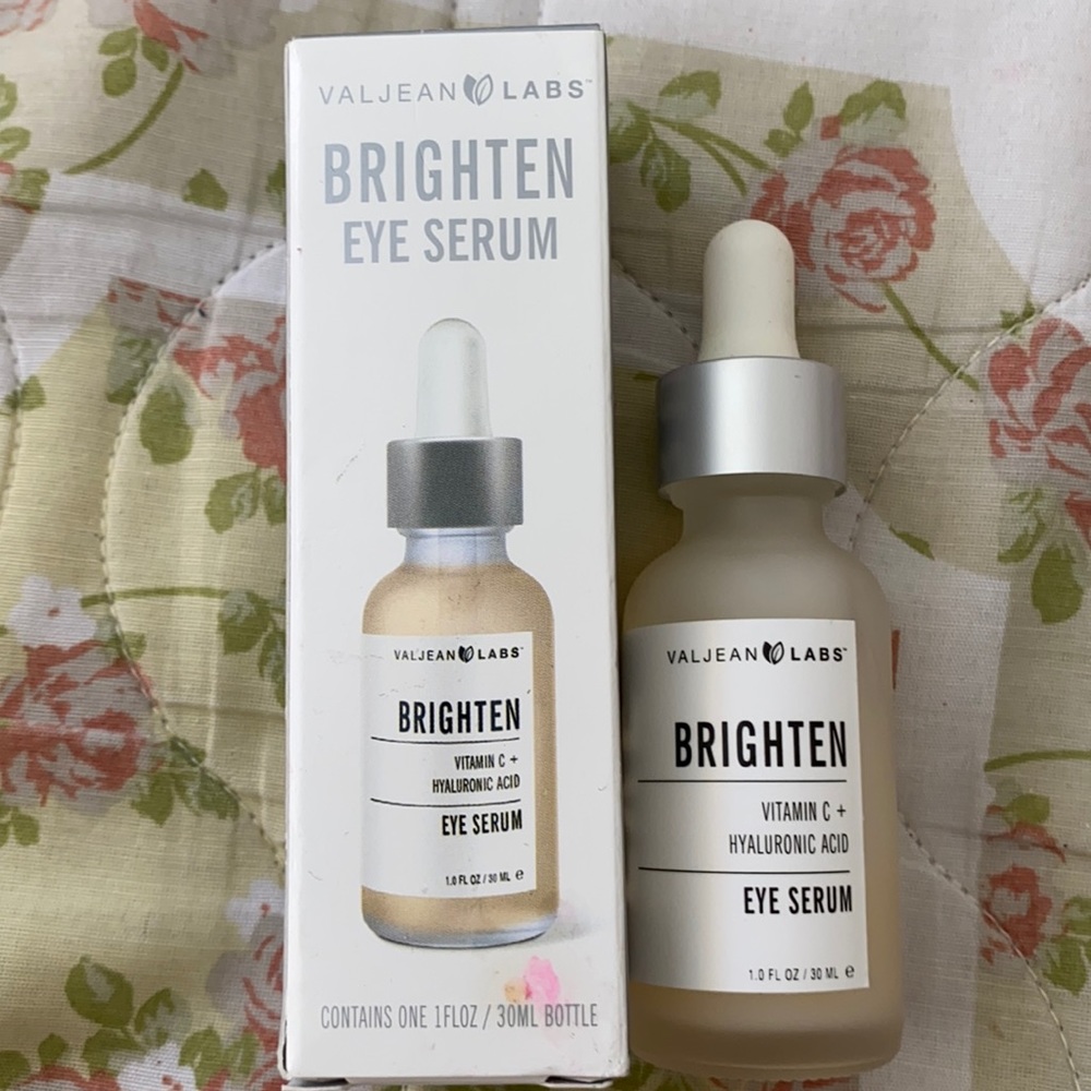 ValJean labs - brightening eye serum with Vitamin C & hyaluronic acid